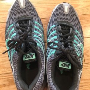 Nike Air Sneakers Like New